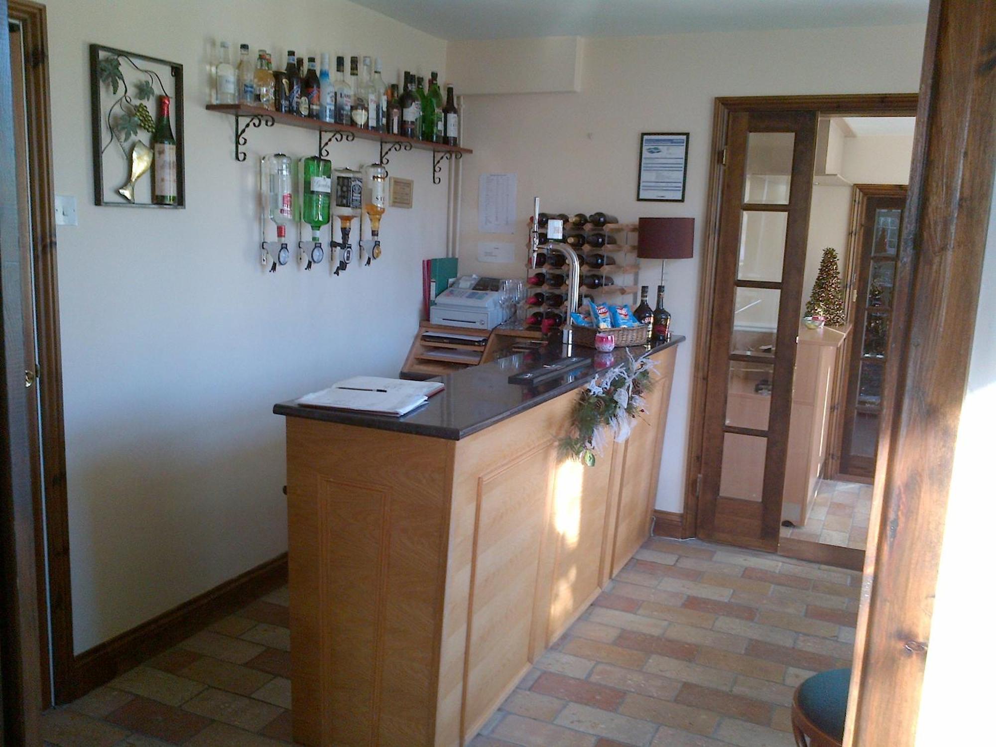 Hotel Grove House 4*